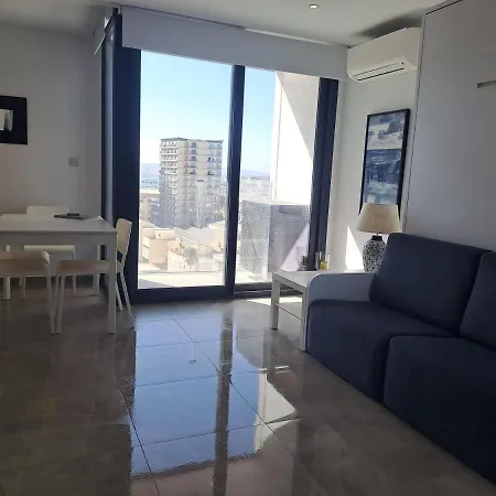 Apartment Beautiful In - E1 *